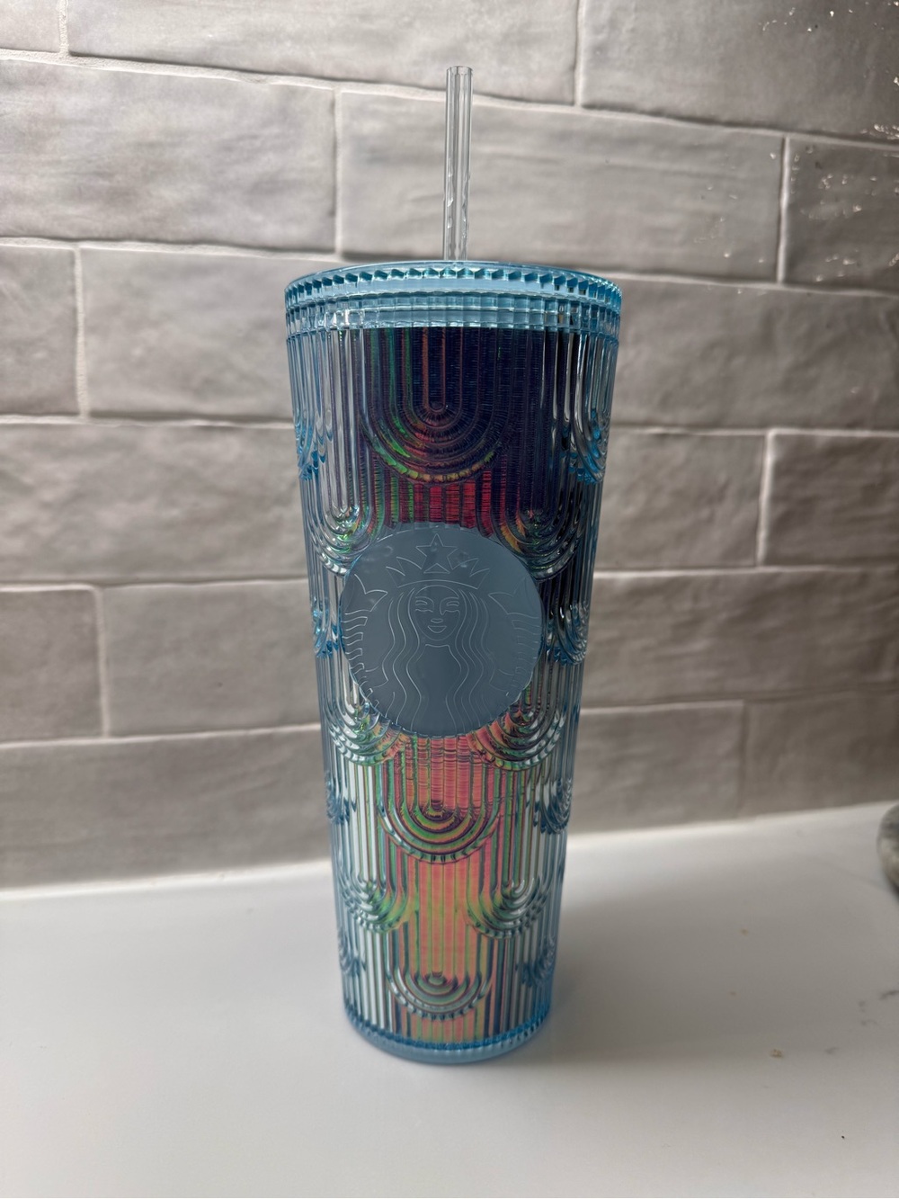 Starbucks Iridescent Blue Mermaid Scale Tumbler Venti 24oz ✨